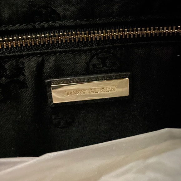 Tory Burch Envelope Crossbody - Picture 3 of 6